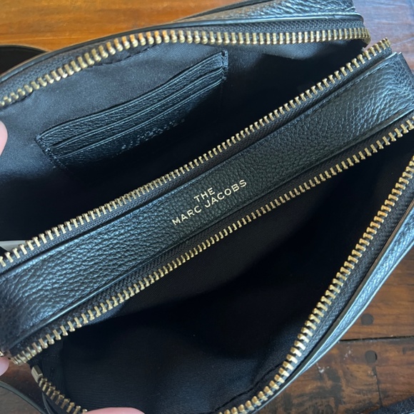 MARC JACOBS The Softshot Black Leather Crossbody Camera Bag - Picture 8 of 14